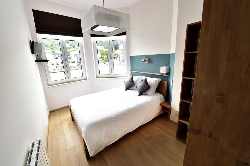 Côté Sax bed&breakfast Dinant Værelse billede